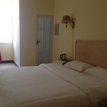 Guandu Guoting Hotel Dabanqiao Eksteriør billede